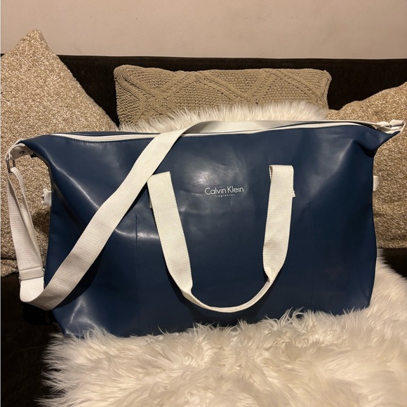 💙💙Calvin Klein Blue Tote Bag💙💙 - Picture 1 of 11